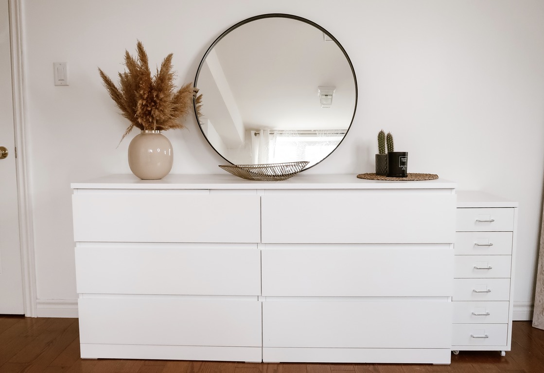 Decorating Top Of Bedroom Dresser